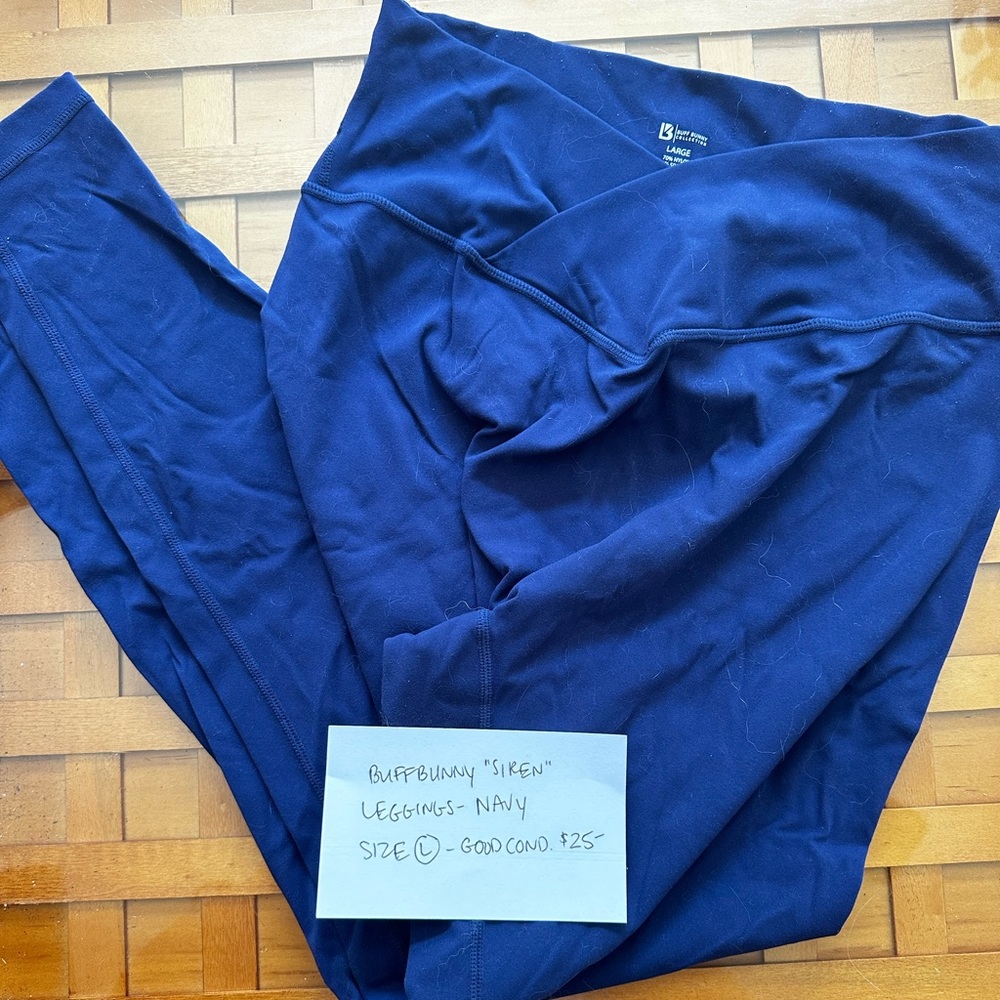 Buffbunny “Siren” leggings in navy